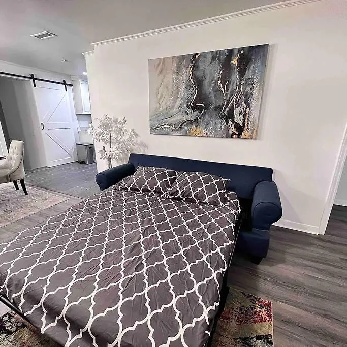 Vakantiehuis 4 Bedroom Bungalow - 5 Min To Uptown Charlotte