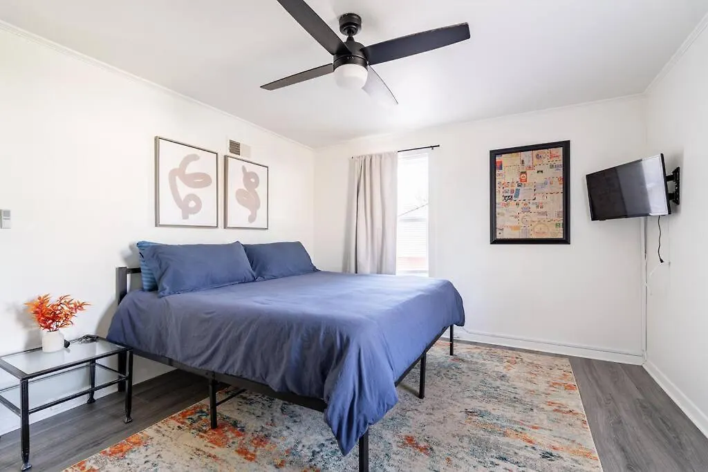4 Bedroom Bungalow - 5 Min To Uptown Charlotte Verenigde Staten