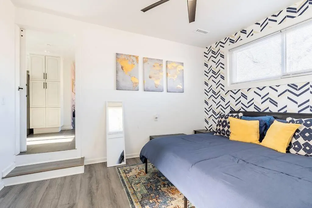 Vakantiehuis 4 Bedroom Bungalow - 5 Min To Uptown Charlotte