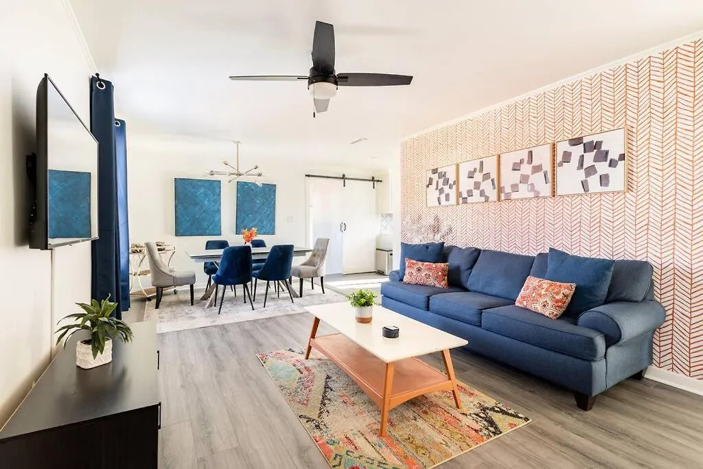 4 Bedroom Bungalow - 5 Min To Uptown Charlotte